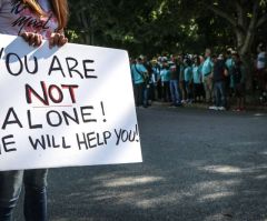 NC county agrees to pay $15K after activists arrested for praying at abortion clinic