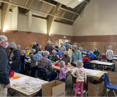 Minnesota churches pack thousands of meals for Ukrainians impacted by Russian invasion