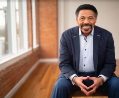 Tony Evans talks racial reconciliation, standing for truth in polarizing society 