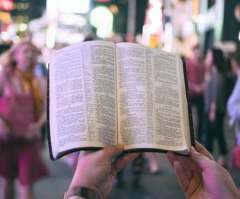 American Bible Society survey finds 'unprecedented drop' in Bible reading 