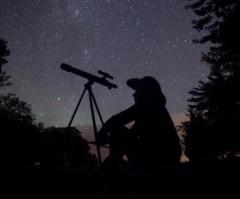 Sky gazers hoping to see rare meteor storm to cap off Memorial Day 