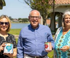 Israeli humanitarian delivers 200 pounds of baby formula to Texas churches amid national shortage