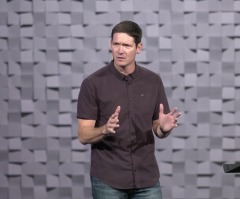 Matt Chandler receives standing ovation upon return to the pulpit