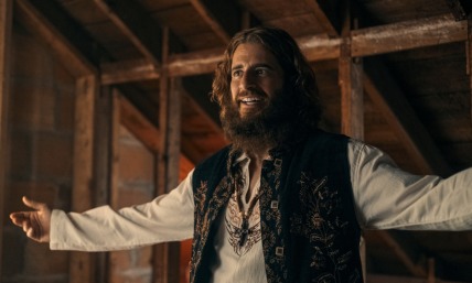 'Jesus Revolution' review: Emotionally powerful film highlights how God uses broken people to bring revival 