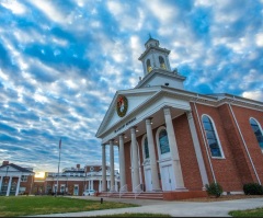 Christian university agrees to pay $14M after student wrestler died begging for water