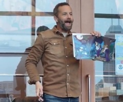 Kirk Cameron cries tears of 'gratitude and hope' at story hour event