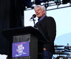 Franklin Graham launches 'God Loves You Tour' in Maryland: 'We are here to give'