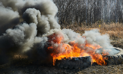 Woman thankful for 'God's timing' after good Samaritan rescues her from fiery death trap 