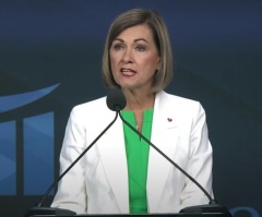 Iowa Gov. Reynolds signs heartbeat abortion ban at Family Leadership Summit featuring Tucker Carlson 