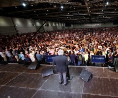 1,000 make decisions for Christ at Franklin Graham's London evangelism outreach