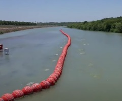 Texas must remove floating barriers on Rio Grande, judge rules       