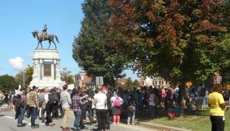 Most Americans say Confederate memorials should be left in public; blacks disagree: study