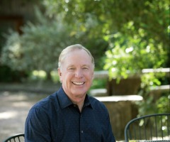 Max Lucado reveals he relied on alcohol to cope with pressures of life, confessed 'hypocrisy' to elders