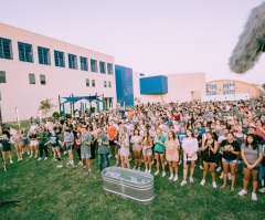 Over 1,000 students attend Texas A&M Corpus Christi worship event; 124 baptized