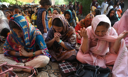 Pakistan Christian couple granted bail in blasphemy case: ‘Landmark decision’