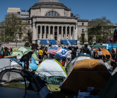 Stefanik calls for Columbia pres. to resign after Jewish professor locked out, students terrorized