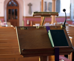 Pastor who holds Guinness World Record for longest tenure dies