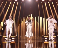 'American Idol' alums pay tribute to Mandisa with performance of 'Shackles': 'Heaven's gain'