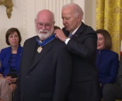 Biden awards priest who runs gang rehab ministry Presidential Medal of Freedom