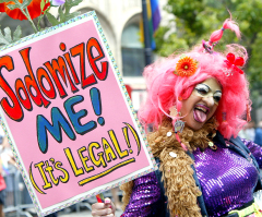 San Francisco Pride Parade features public nudity around kids, 'Fetish Zone' with urine