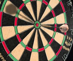 World Darts Federation threatens discipline after female refuses to compete against male opponent