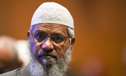 Islamic preacher Zakir Naik draws Christians' ire over false claims about Christianity in Pakistan visit