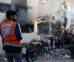 98 food aid trucks violently looted upon entering Gaza, UN says