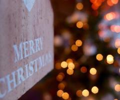 To businesses: Don't replace 'Merry Christmas' with 'Happy Holidays'