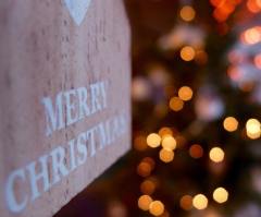 To businesses: Don't replace 'Merry Christmas' with 'Happy Holidays'