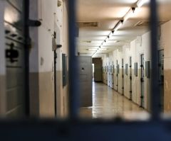 Atheist legal group urges appeals court to uphold ban on Minnesota prison ministry