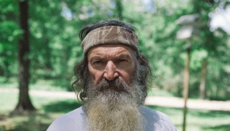 'Duck Dynasty' star Phil Robertson diagnosed with Alzheimer’s; social media floods with prayers