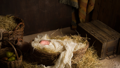 Town rallies after vandals destroy Nativity scene, restores display in time for Christmas