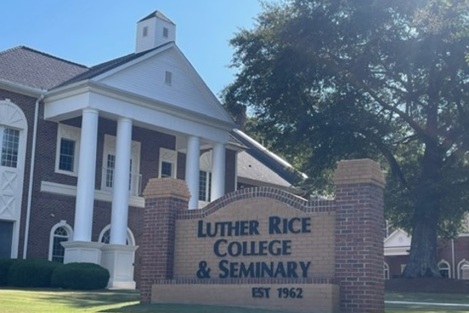 Christian college students gain access to financial aid program after ban