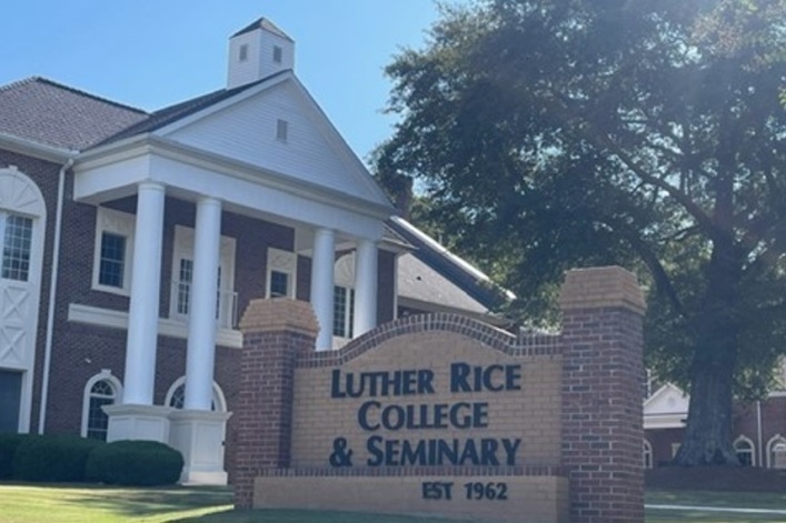 Christian college students gain access to financial aid program after ban