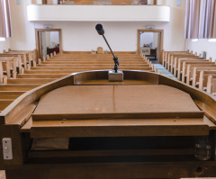 Americans crave honesty the most from pastors in the pulpit: study