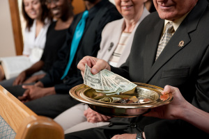 New poll reveals Protestant pastors' views on the prosperity gospel