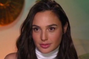 Anti-Israel Arab groups launch boycott against 'Snow White' because of Israeli star Gal Gadot