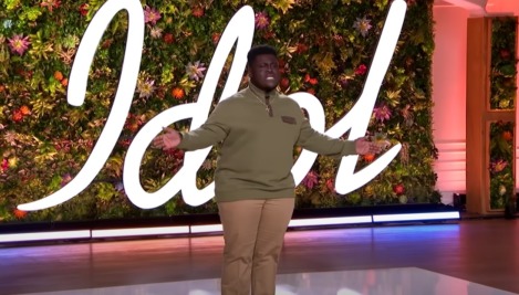 Aspiring preacher Canaan Hill advances to Top 24 on 'American Idol'