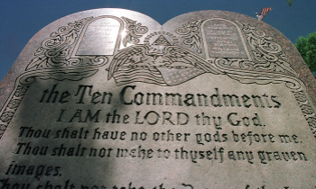 Ark. latest state to require Ten Commandments, 'In God We Trust' displays in public school classrooms