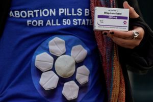 Illinois institutes new law requiring colleges to dispense abortion pills, contraception