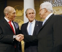 Mideast Peace Talks Move Forward with Risks