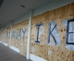 Disaster Groups Turn Wary Eye Toward Hurricane Ike