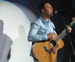 Matthew West Mobilizes Fans to Avoid Lukewarm Christian Life