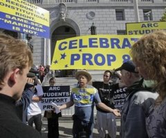 Most Americans Still Against Legalizing Gay Marriage