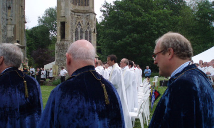 Conservatives Blast Church of England's 'Wedding-Baptism' Offer