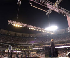 Calif. Harvest Crusade Kicks Off with 'Everything Is Meaningless' Talk