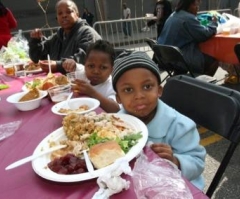 Charities Anticipate Large Crowds for Thanksgiving Meals