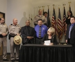 Ariz. Gov. Signs Controversial Immigration Bill