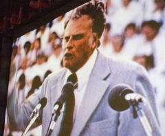 Billy Graham Wants to Preach Again