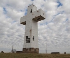 Ill. Atheist Sues Over 111-Foot Cross's $20K Grant